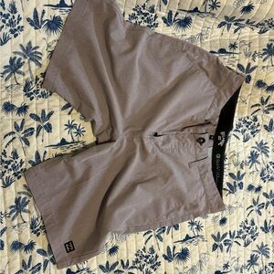 Billabong Hybrid Shorts size 32